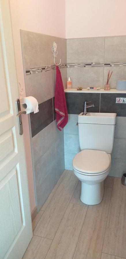 Bed and Breakfast Les Gremilles Bassoncourt Экстерьер фото