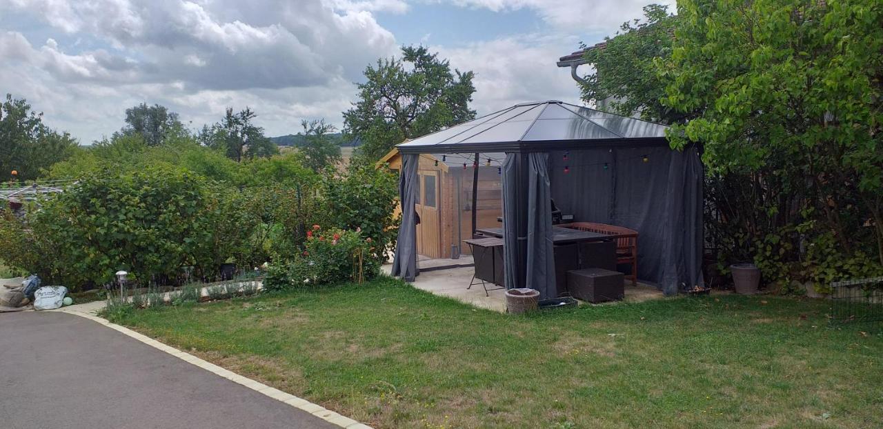 Bed and Breakfast Les Gremilles Bassoncourt Экстерьер фото