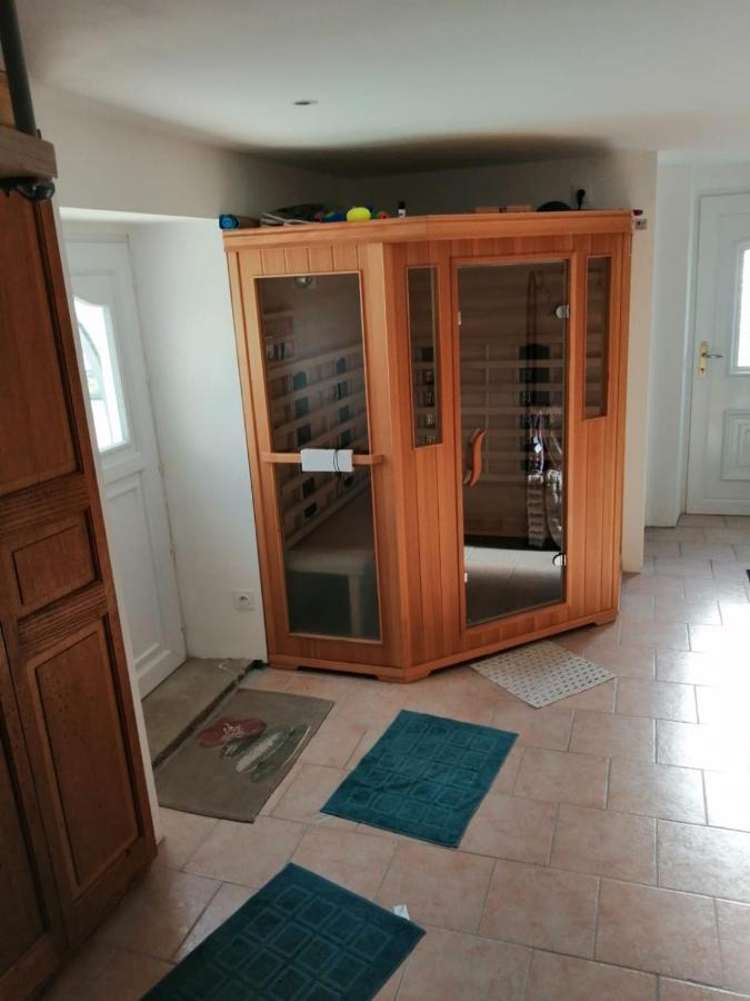 Bed and Breakfast Les Gremilles Bassoncourt Экстерьер фото