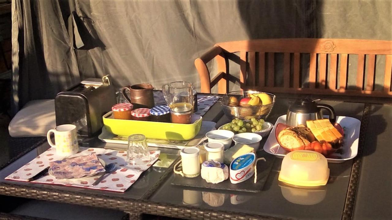 Bed and Breakfast Les Gremilles Bassoncourt Экстерьер фото